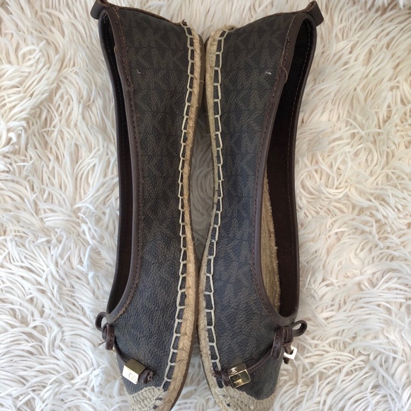 Michael Kors slip on ballet flats - Picture 3 of 5